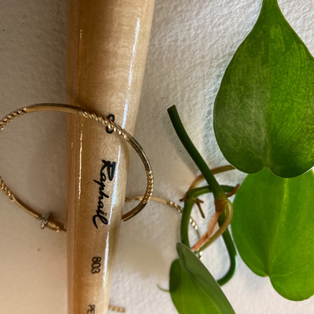 Vintage Gold Tone Hoops with a Twist Design - Picture 2 of 6